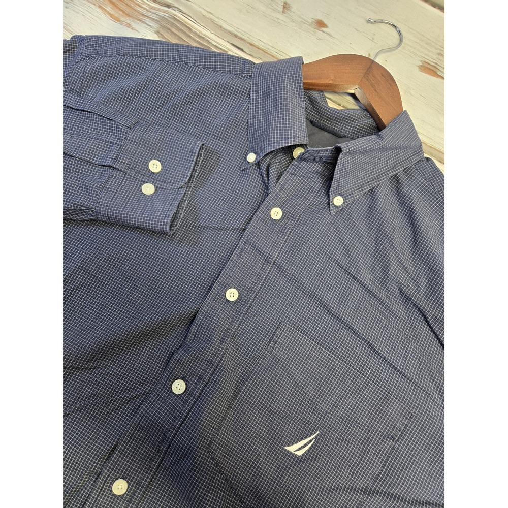 Nautica Shirt Mens Large Blue Plaid Long‎ Sleeve Button Down Logo Cotton Preppy